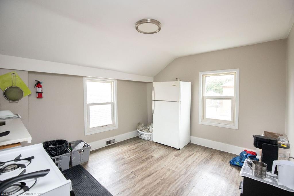 24 Duke Street Property Photo 21
