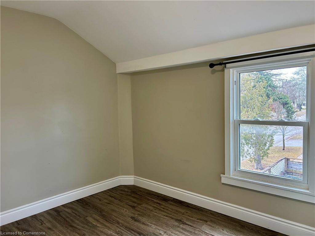 24 Duke Street Property Photo 31
