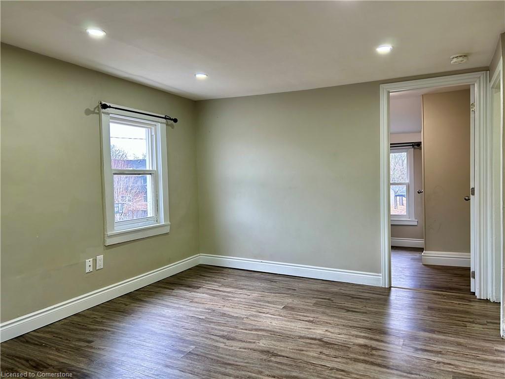 24 Duke Street Property Photo 32