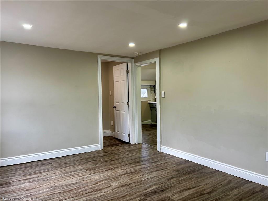 24 Duke Street Property Photo 33
