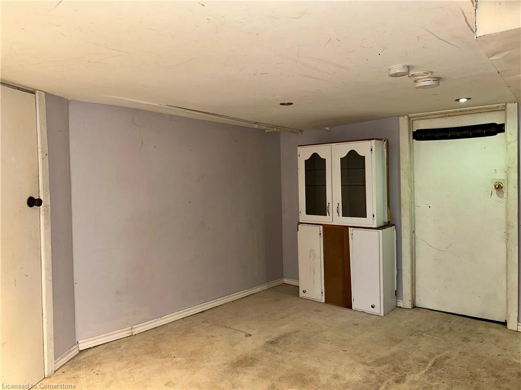 24 Duke Street Property Photo 42