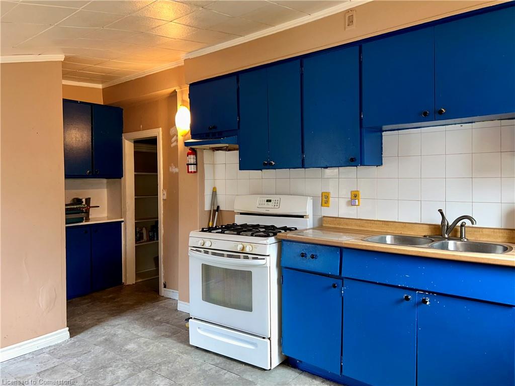 24 Duke Street Property Photo 46