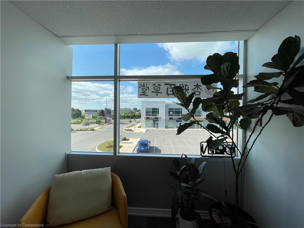 207-1040 Garner Road West Road W Property Photo 11