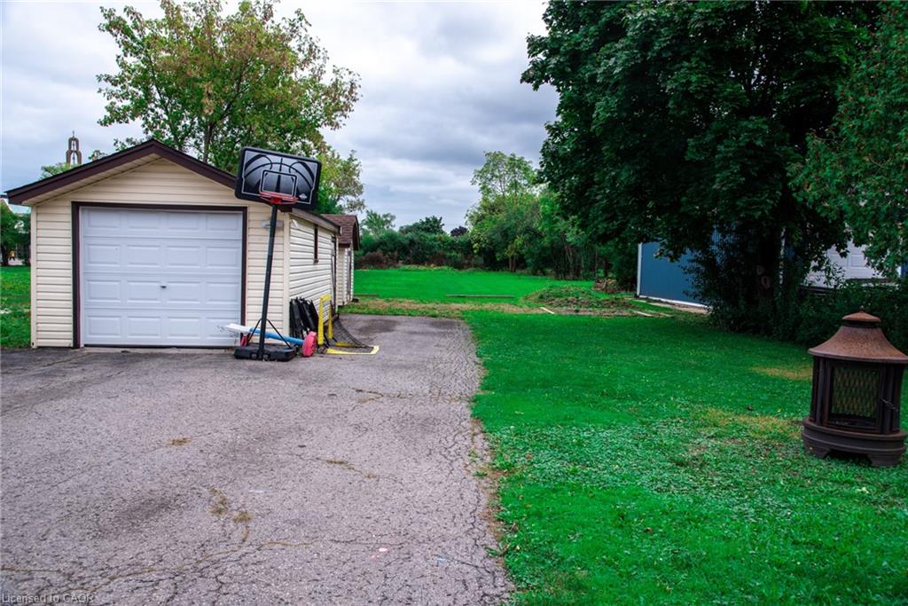 144 Green Road Property Photo 5