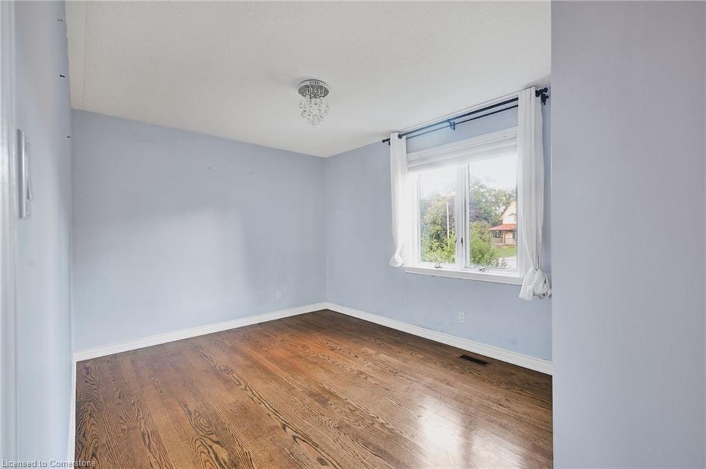 14610 Woodbine Avenue Property Photo 18