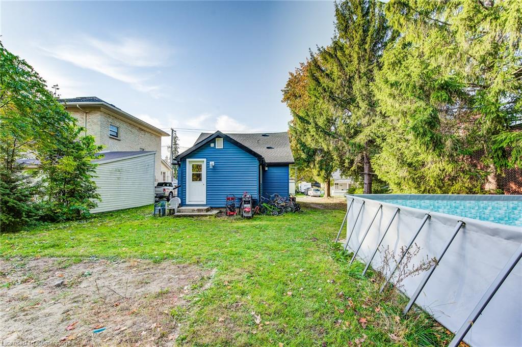 89 John Street E Property Photo 8