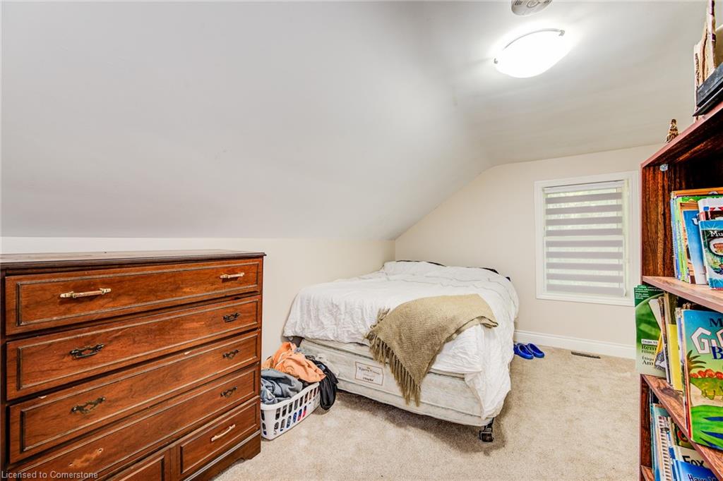 89 John Street E Property Photo 33