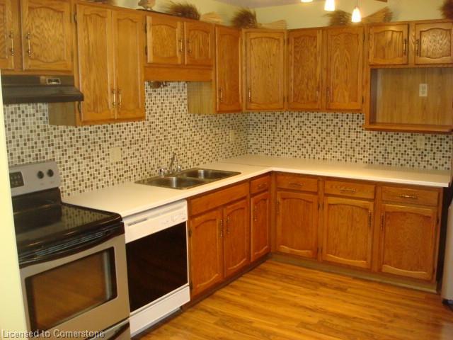 305-4 Albert Street Property Photo 11