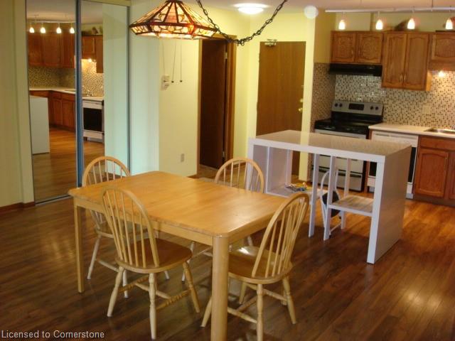 305-4 Albert Street Property Photo 12