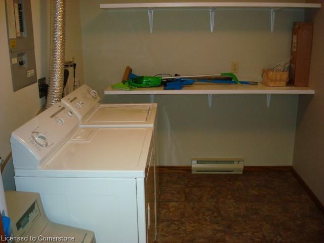 305-4 Albert Street Property Photo 26