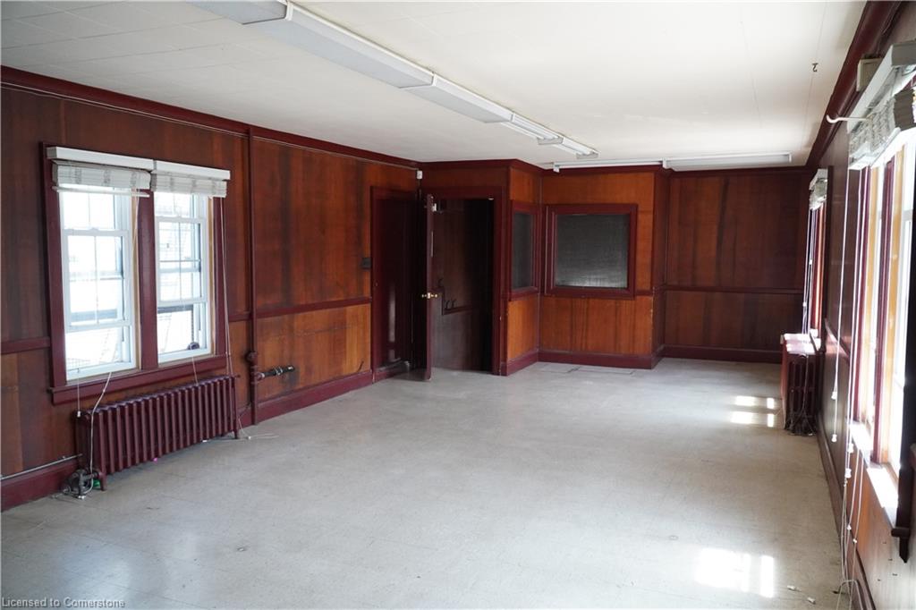 589 Cannon Street E Property Photo 18