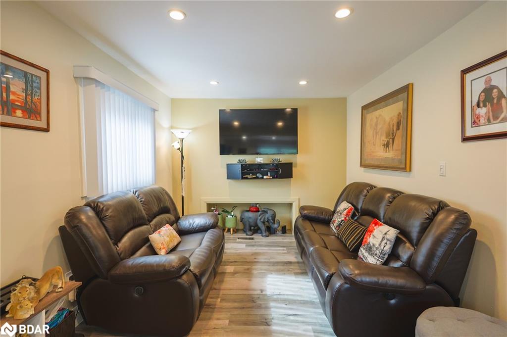174 7th Street Property Photo 7