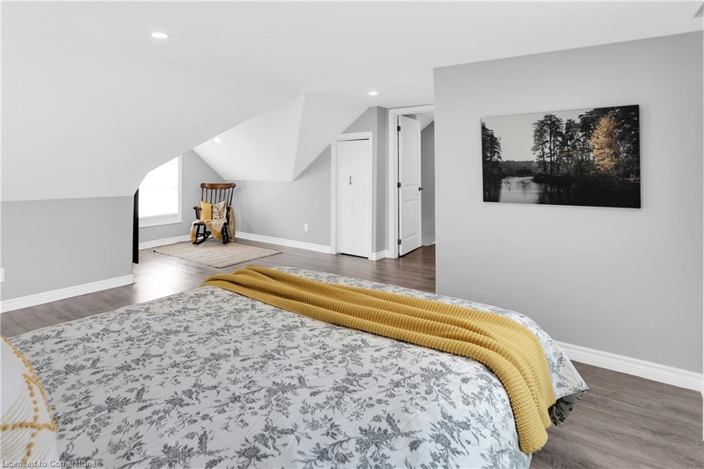 456 Lakeview Road Property Photo 16