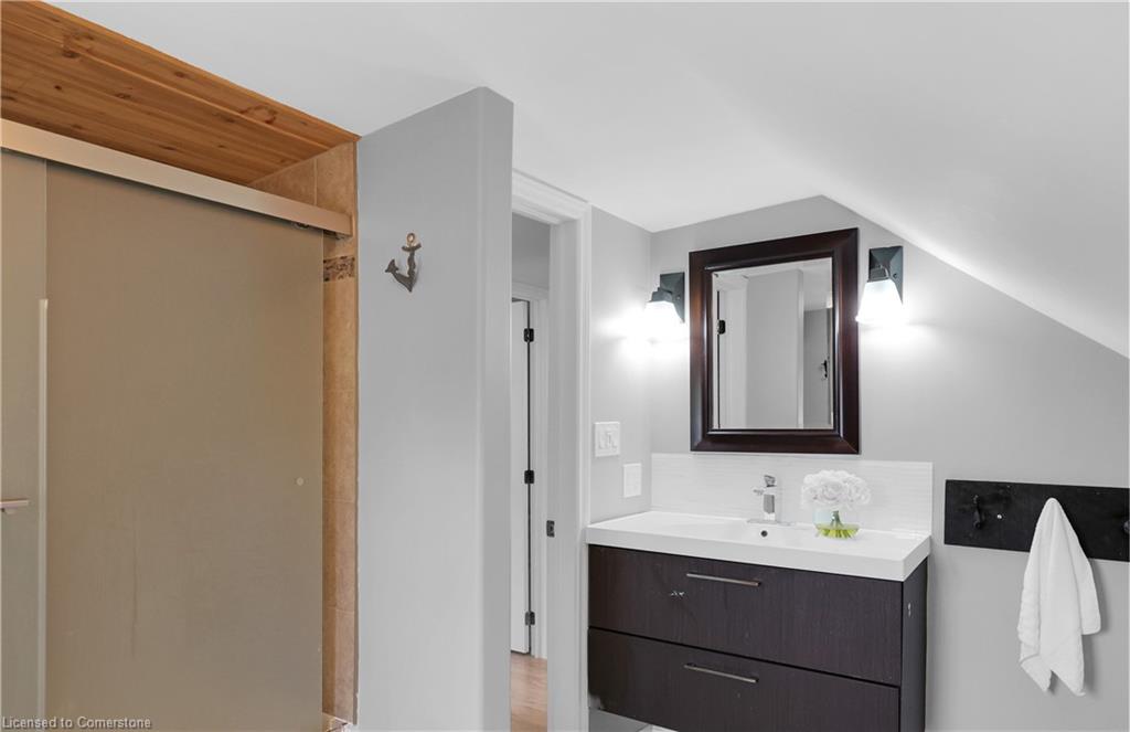 456 Lakeview Road Property Photo 20