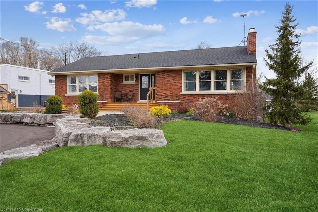 5117 Canborough Road Property Photo 2