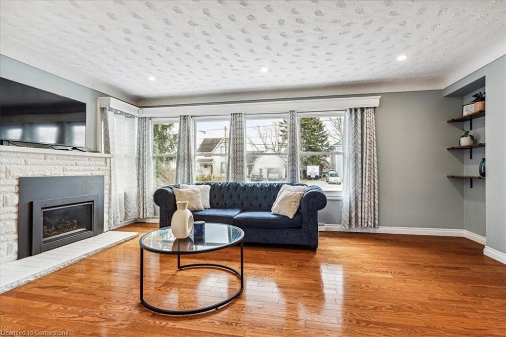 5117 Canborough Road Property Photo 8