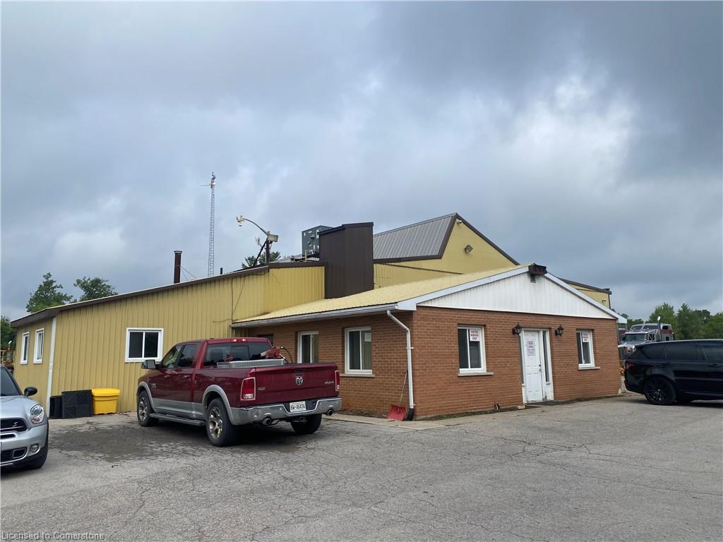658 Fiddlers Green Rd Road Property Photo 4