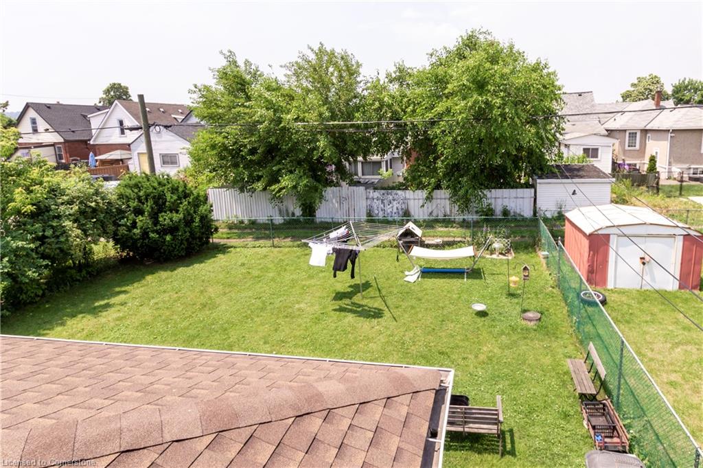 311 Weir Street N Property Photo 3
