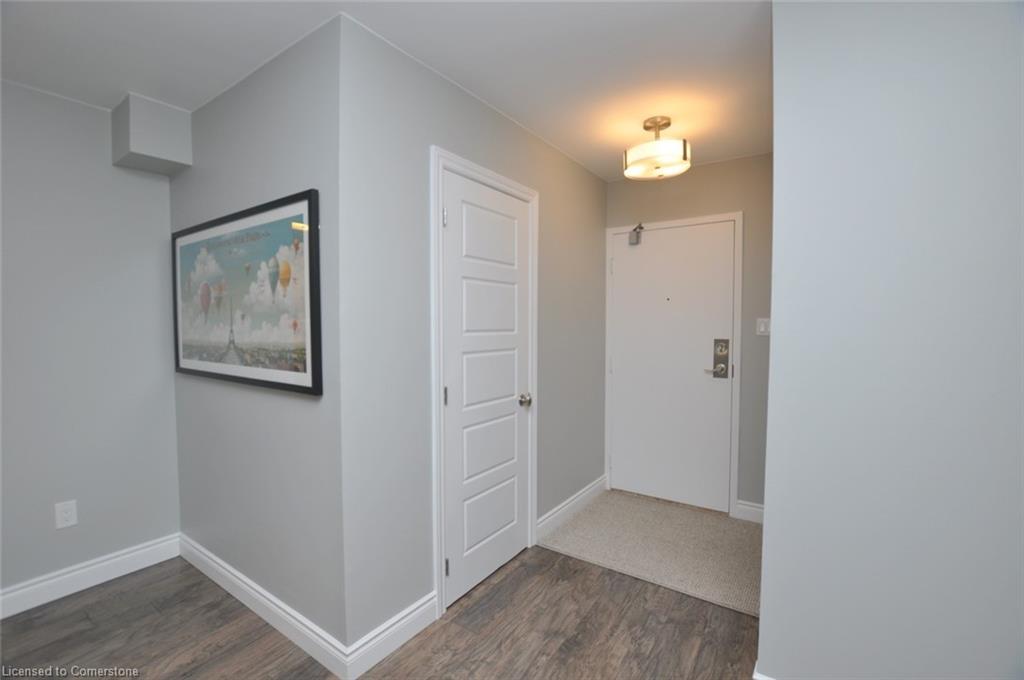 1709-301 Frances Avenue Property Photo 5
