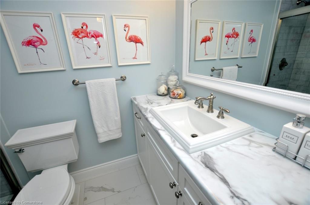 1709-301 Frances Avenue Property Photo 20