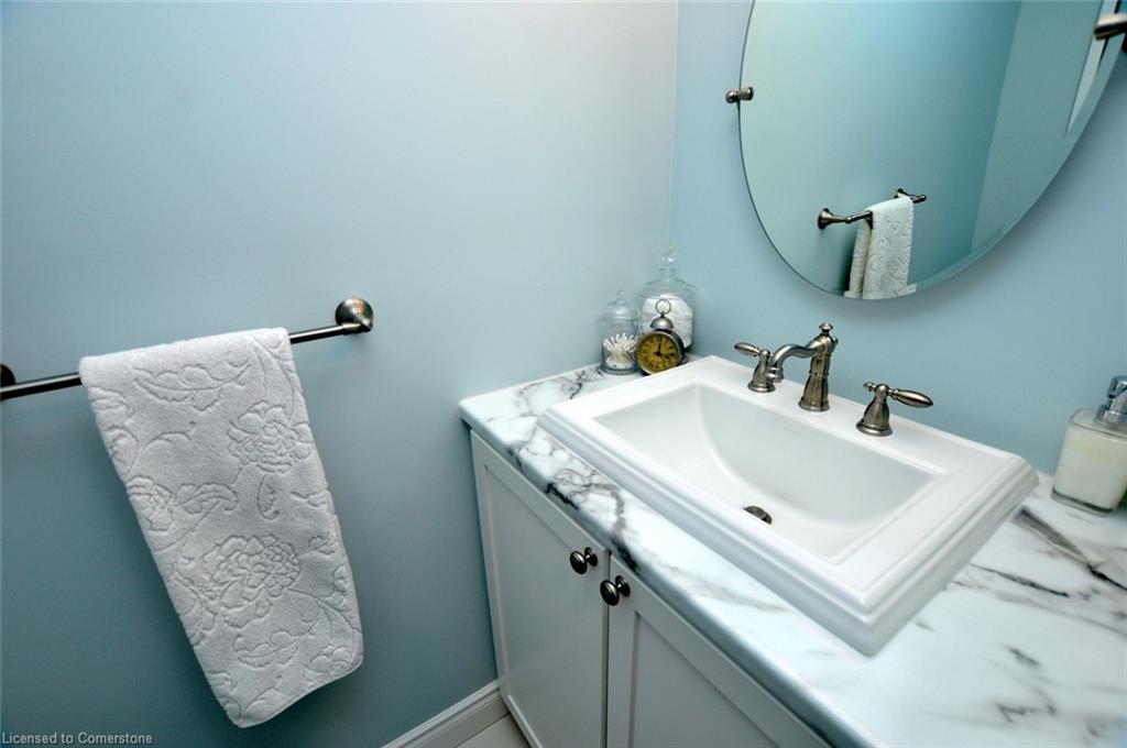 1709-301 Frances Avenue Property Photo 27