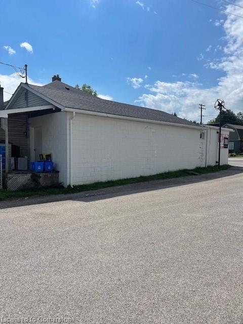128 Lynden Road Property Photo 8