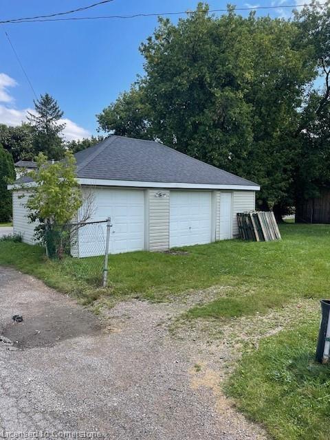 128 Lynden Road Property Photo 9