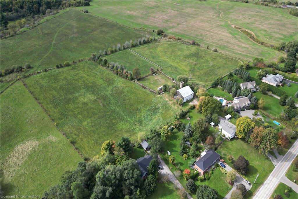 152 Confederation Street Property Photo
