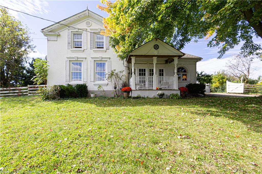 152 Confederation Street Property Photo 2