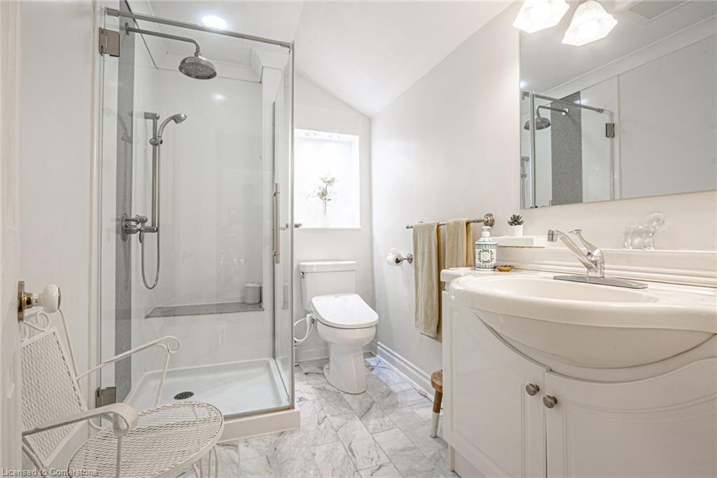 152 Confederation Street Property Photo 29