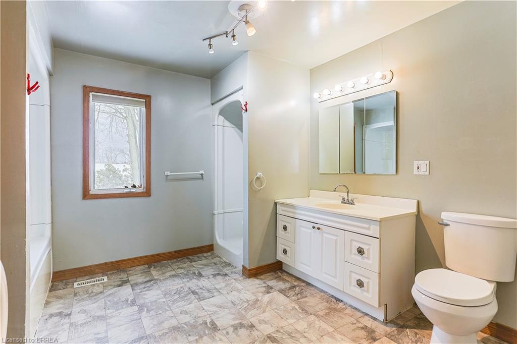 249/251 Cockshutt Road Property Photo 40