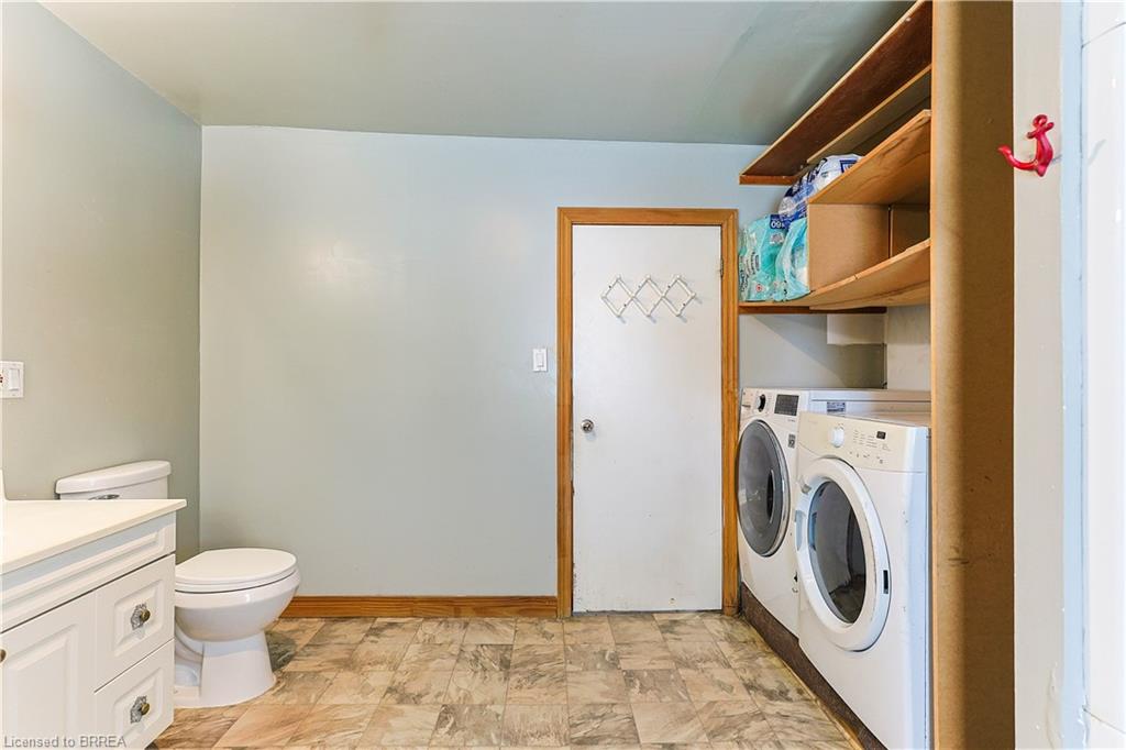 249/251 Cockshutt Road Property Photo 41