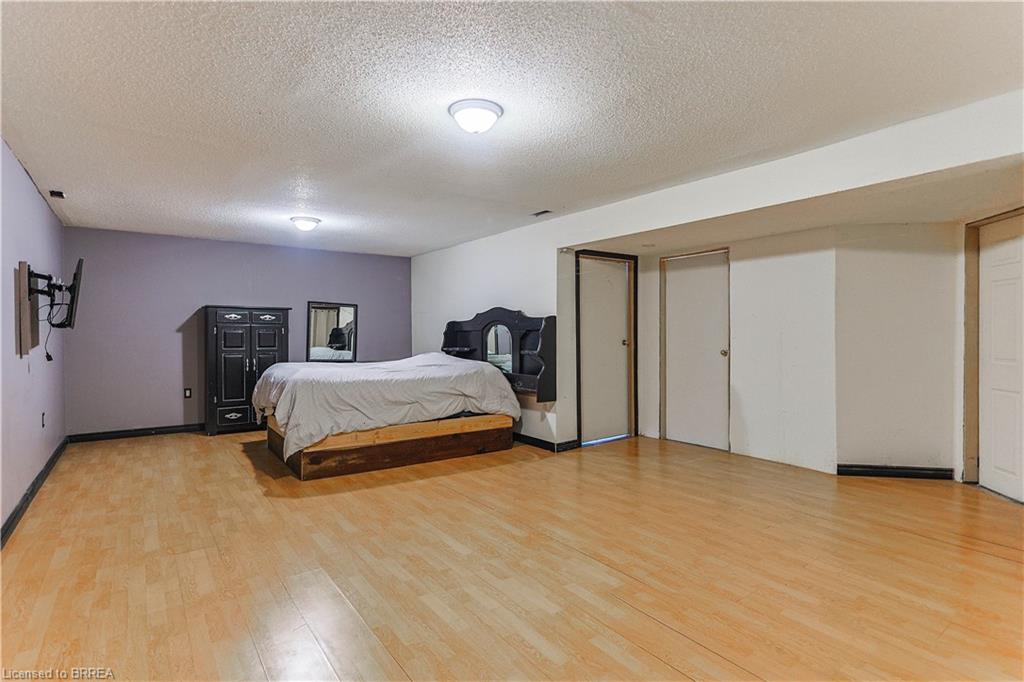 249/251 Cockshutt Road Property Photo 45