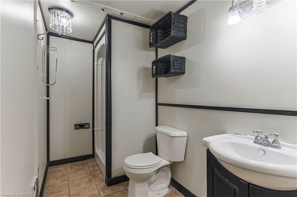 249/251 Cockshutt Road Property Photo 47