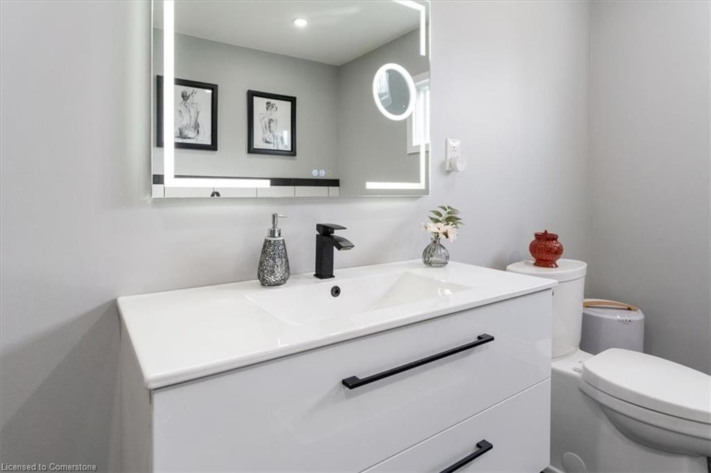 888 Green Mountain Road E Property Photo 22