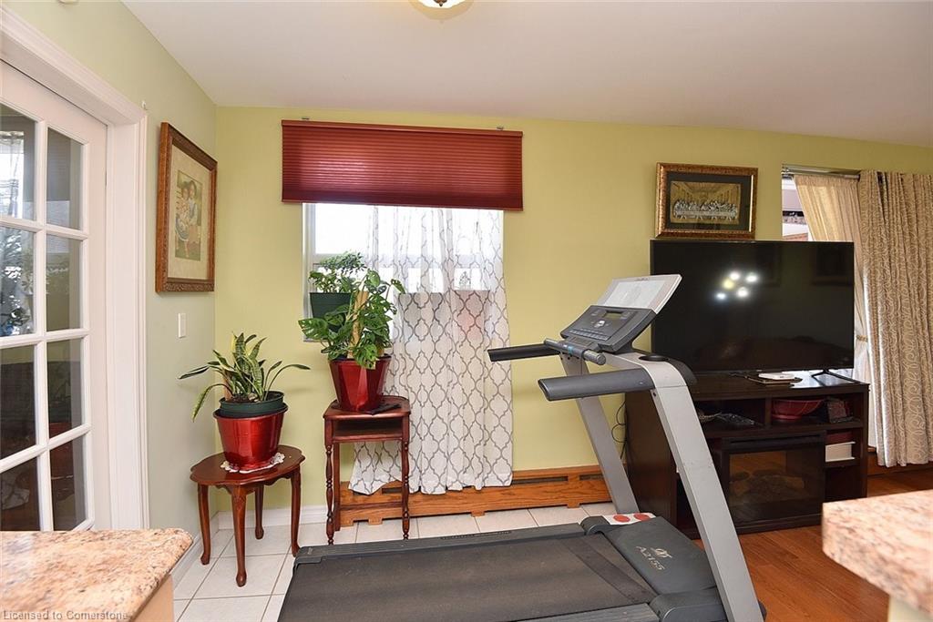 408-851 Queenston Road Property Photo 10