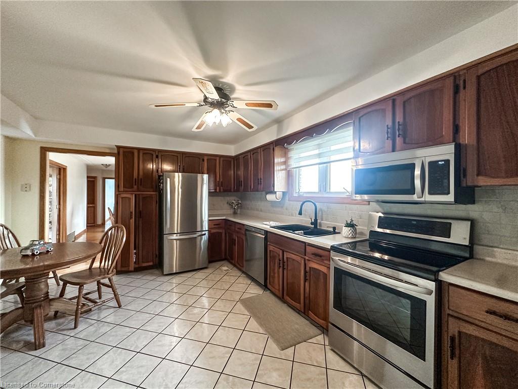 2320 Hendershot Road Property Photo 9