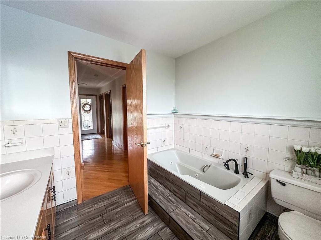 2320 Hendershot Road Property Photo 16