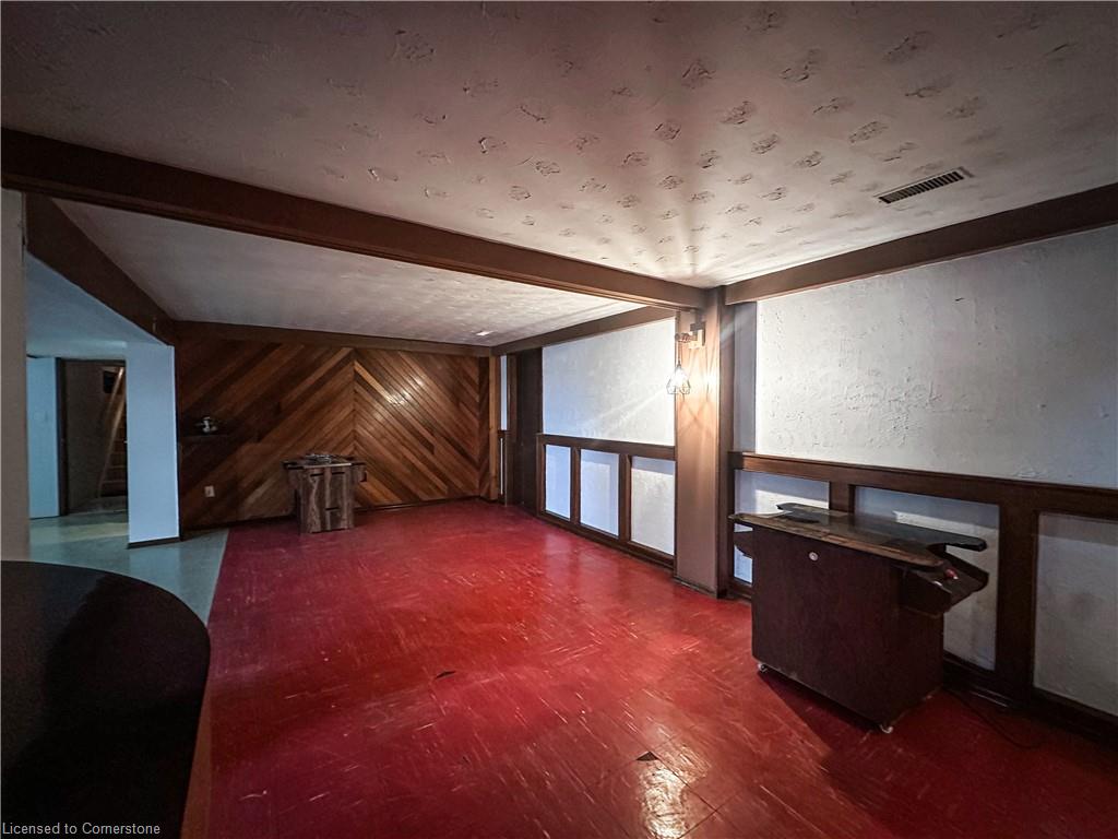 2320 Hendershot Road Property Photo 27