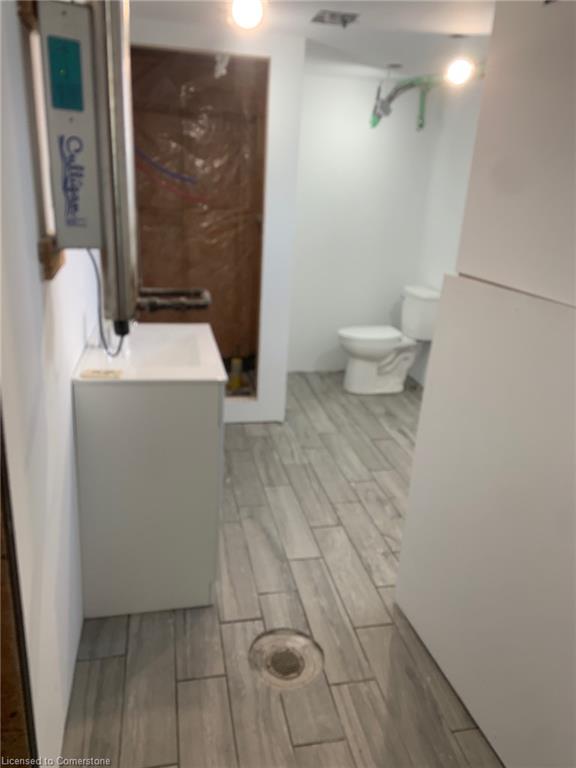 2320 Hendershot Road Property Photo 30