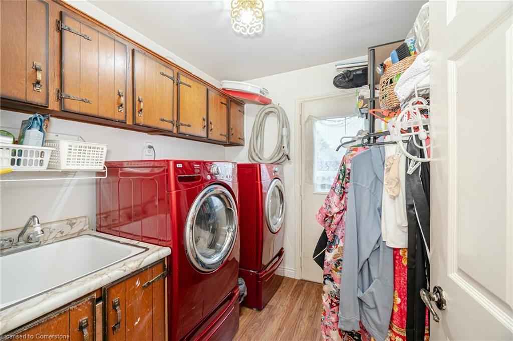 1230 Fleet Street Property Photo 25