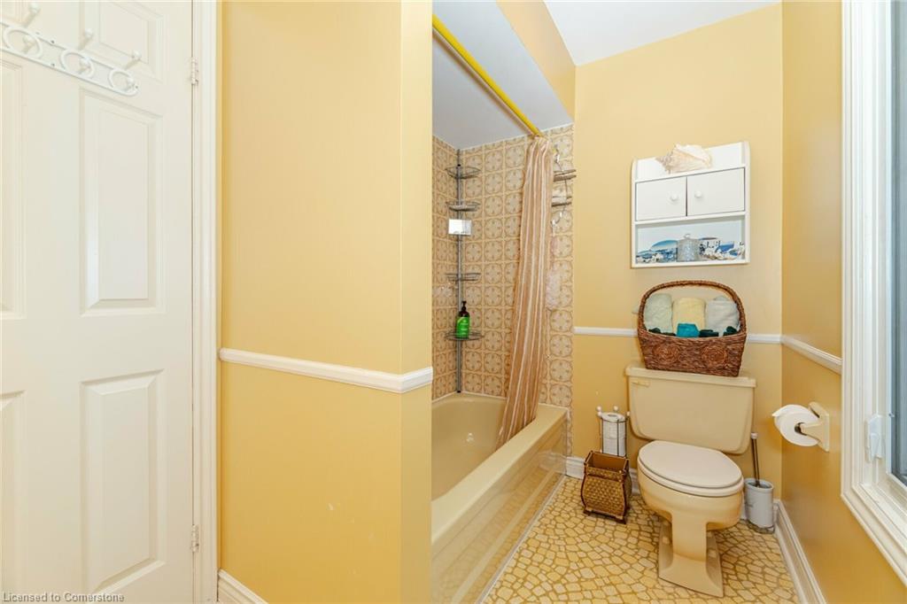 1230 Fleet Street Property Photo 40