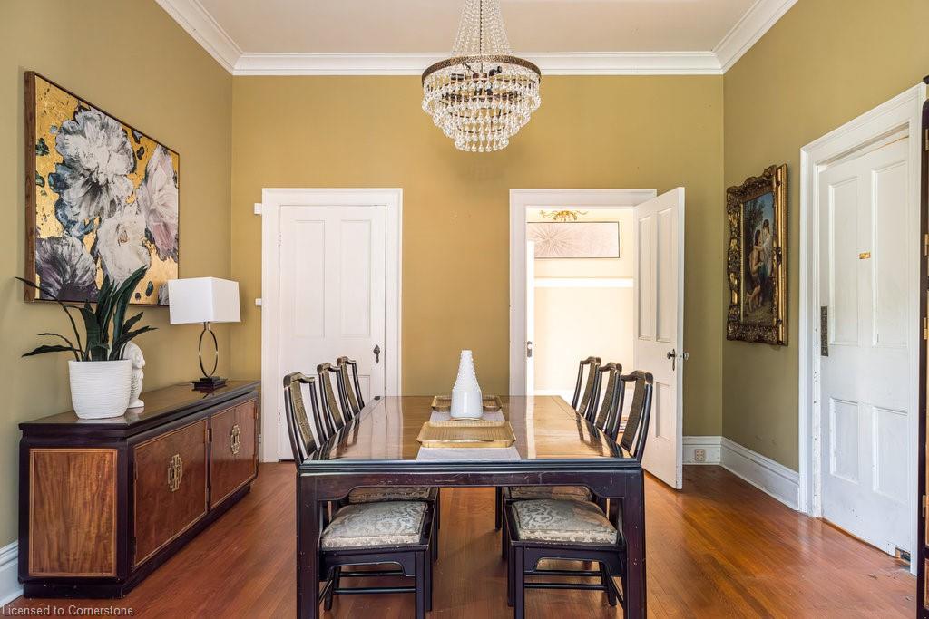 30 South Street W Property Photo 15