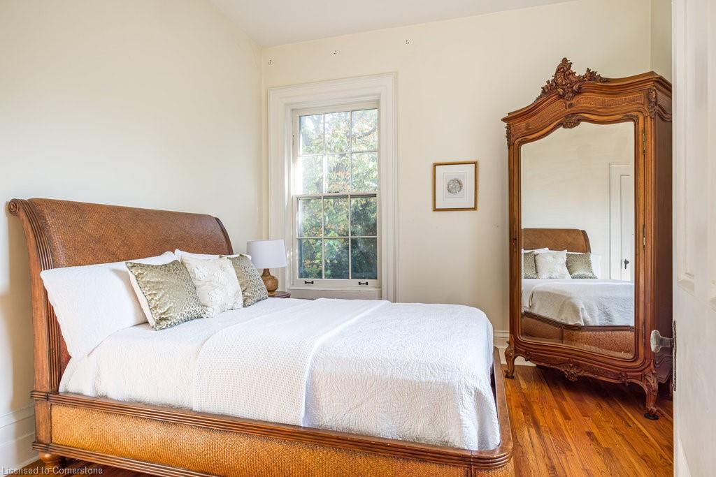 30 South Street W Property Photo 39