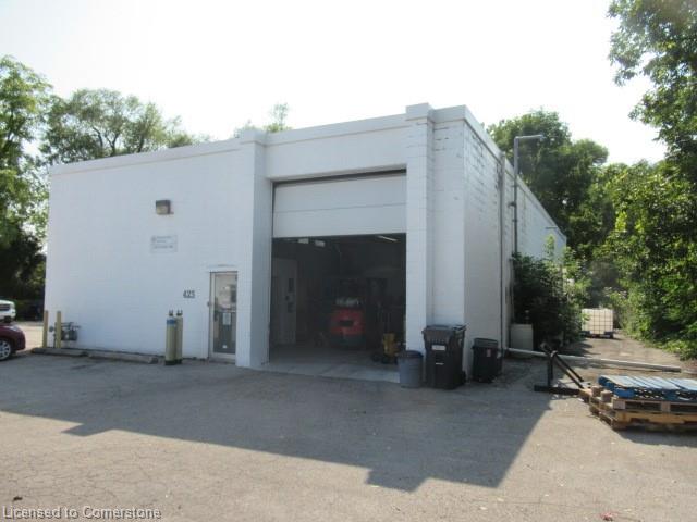 425 Enfield Road Property Photo 3