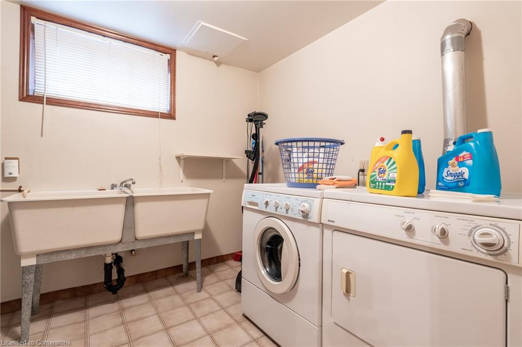 182 West 23rd Street Property Photo 12