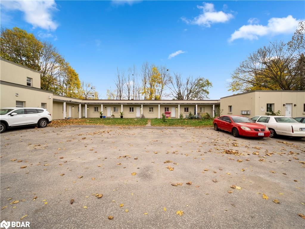 320 Laclie Street Property Photo