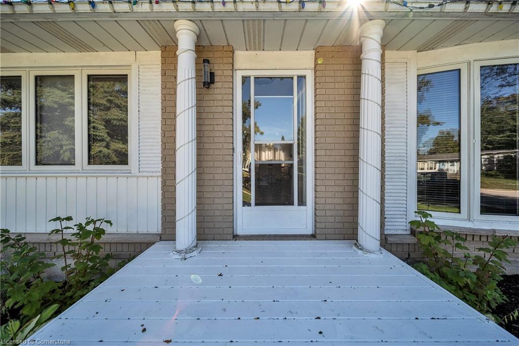 70 Inverlyn Crescent Property Photo 12