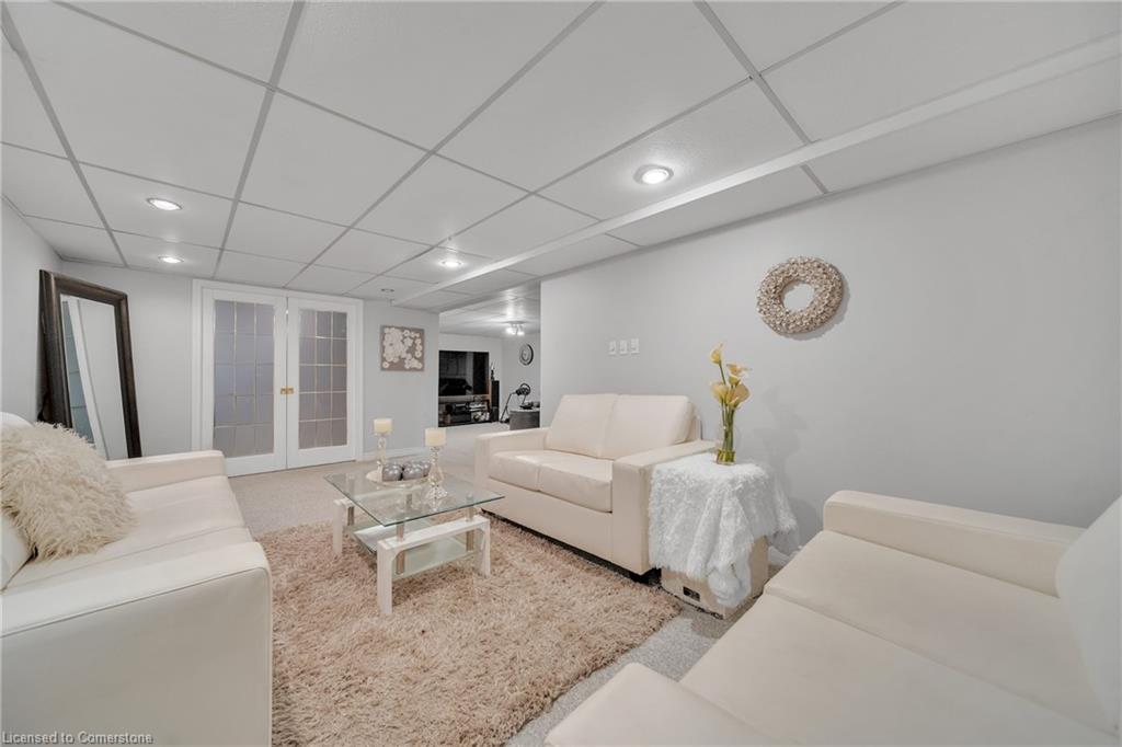 70 Inverlyn Crescent Property Photo 33