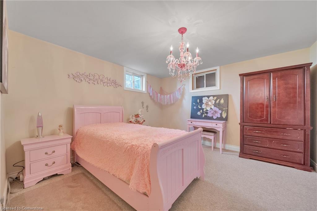 70 Inverlyn Crescent Property Photo 38